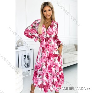 436-1 VALENTINA Midi dress with a neckline and a belt - pink roses on a white background