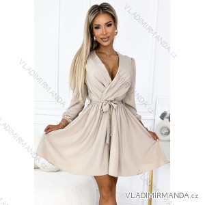 339-4 BINDY Feminine dress with a neckline and belt - beige