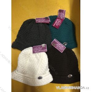 Women's knitted hat ECHT F075
