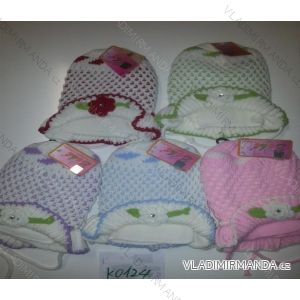 Set of scarves and baby girl caps (3-5 years) ECHT K0124
