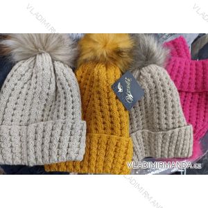 Winter hat with pompon women (ONE SIZE) WROBI PVB21104142