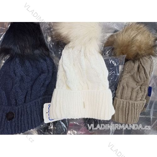 Winter hat with pompon women (ONE SIZE) WROBI PVB21104142