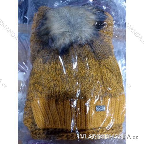 Winter hat with pompon women (ONE SIZE) WROBI PVB21104142