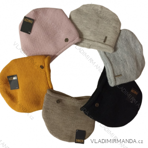 Winter hat with pompon women (ONE SIZE) WROBI PV719045